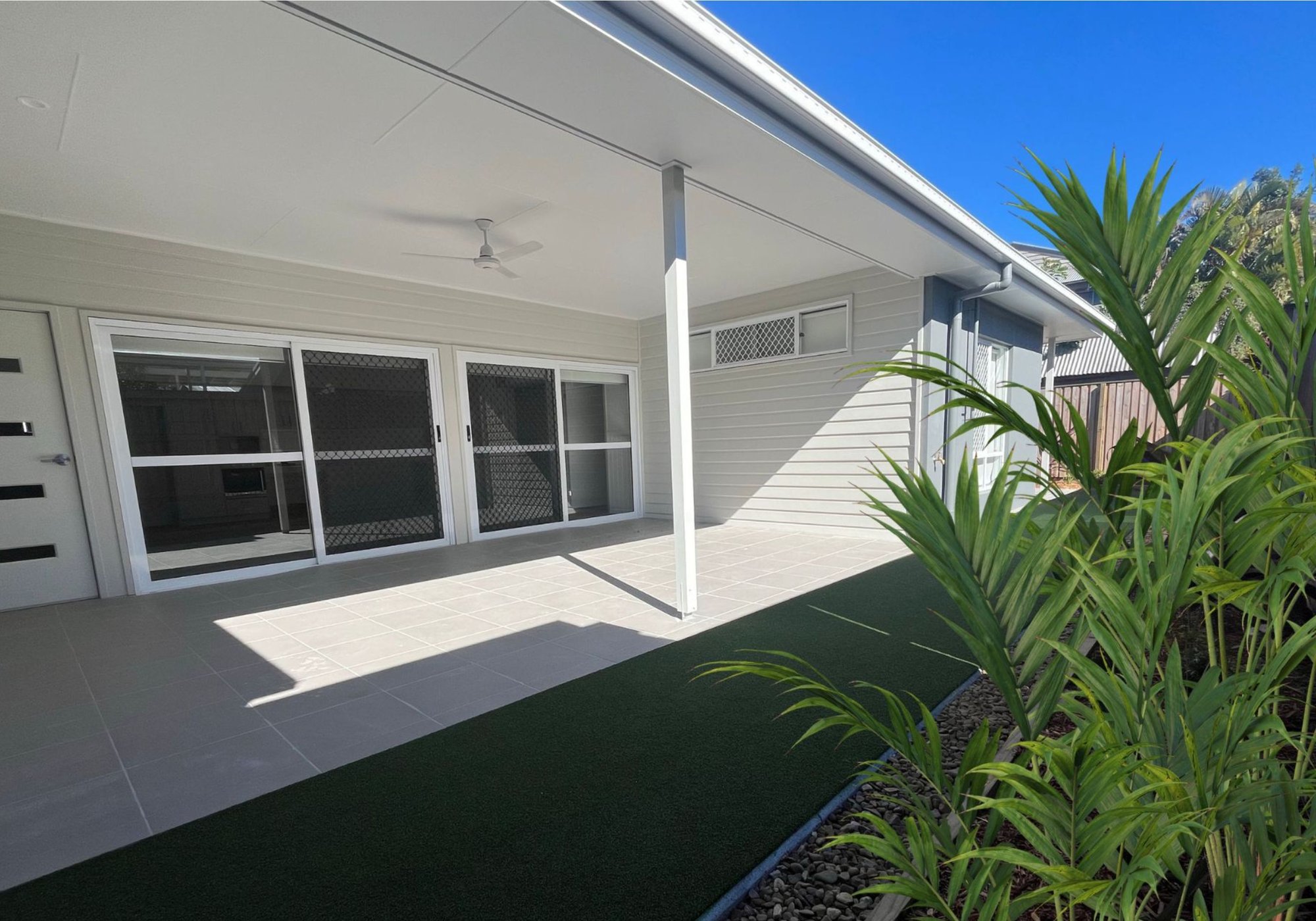 Mitchelton Back patio