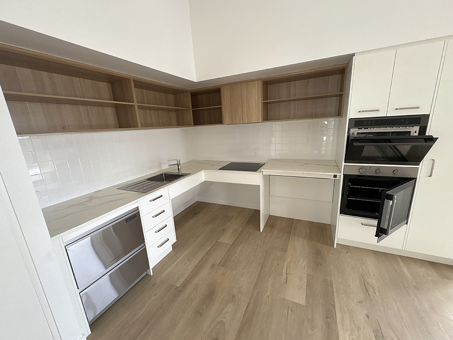 Gladstone Kitchen HH